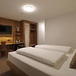 Kreuz Hoehengasthof Hotel Breitnau