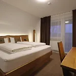 Hotel Kreuz Hoehengasthof *
