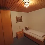 Kreuz Hoehengasthof Hotel *
