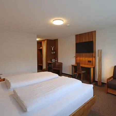 Kreuz Hoehengasthof فندق *