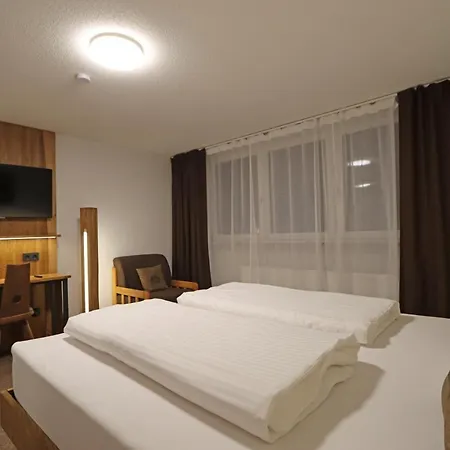 Hotell Kreuz Hoehengasthof *