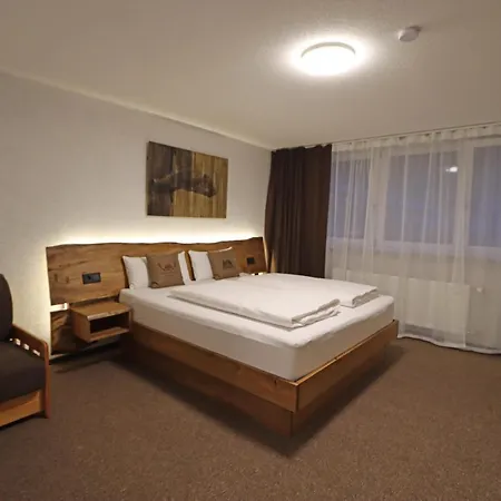 Kreuz Höhengasthof Hotel *