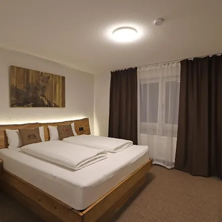 Kreuz Hoehengasthof * 布莱特瑙