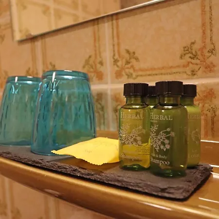 Kreuz Hoehengasthof فندق *