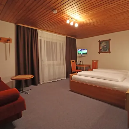 Hotel Kreuz Höhengasthof *