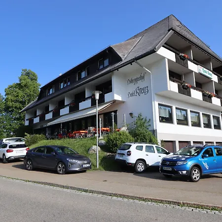 Kreuz Hoehengasthof * Breitnau