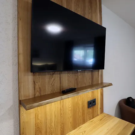 Kreuz Hoehengasthof *