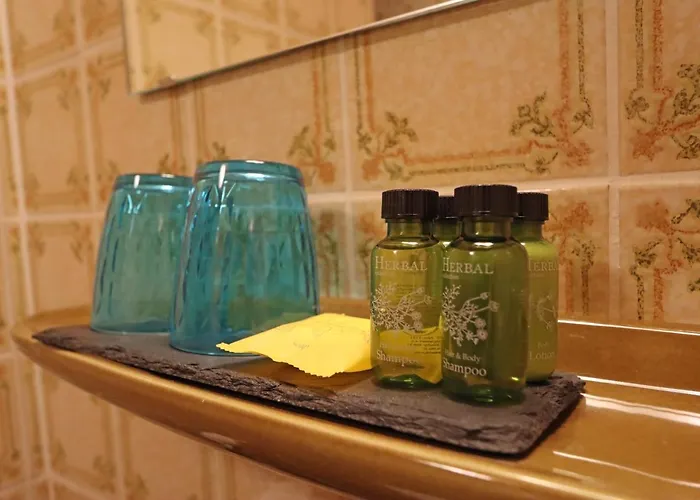 Kreuz Hoehengasthof ホテル *