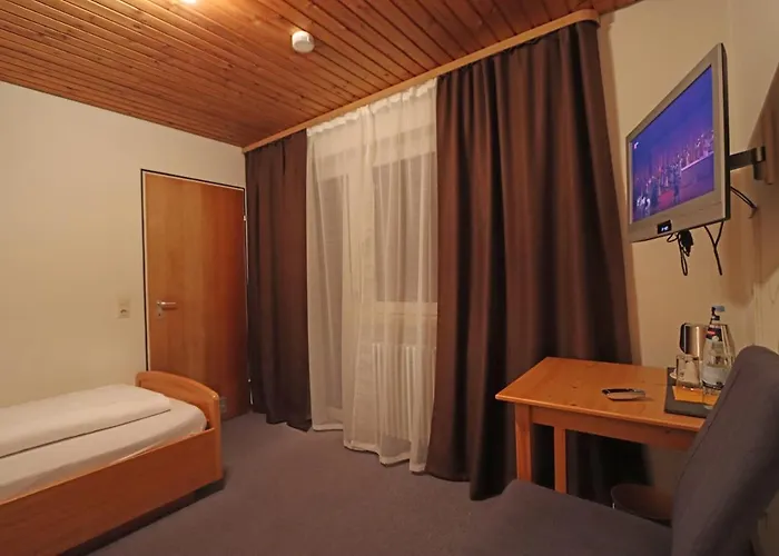 Kreuz Hoehengasthof ブライトナウ