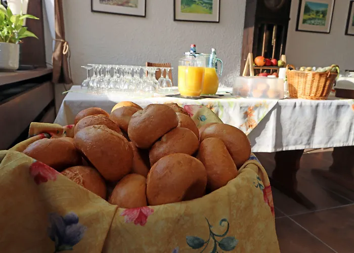 Kreuz Hoehengasthof ホテル ブライトナウ